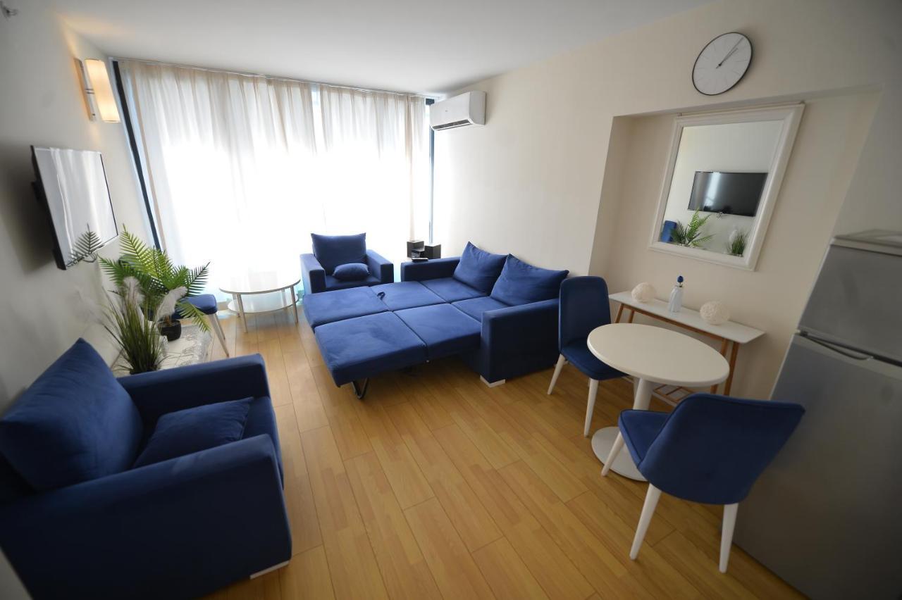 Panorama Orbi City Center Suite Batoemi Buitenkant foto